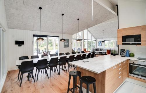 Bedegaard House | Pet Friendly Home In Nexø With Kitchen