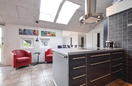 Saksild Strand House | Pet friendly home in Odder with sauna