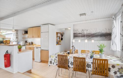 Saksild Strand House | Pet Friendly Home In Odder With Wifi
