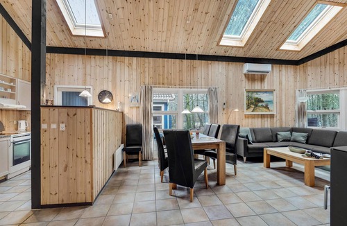 Jegum House | Pet friendly home in Oksbøl with sauna