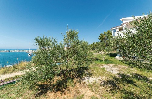 Povljana House | Pet friendly home in Povljana with WiFi