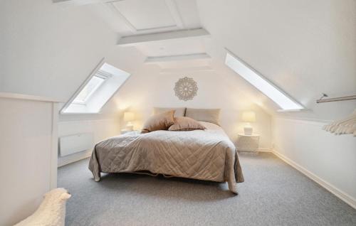 Ronne House | Pet Friendly Home In Rønne With Kitchen