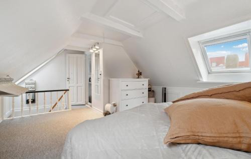 Ronne House | Pet Friendly Home In Rønne With Kitchen