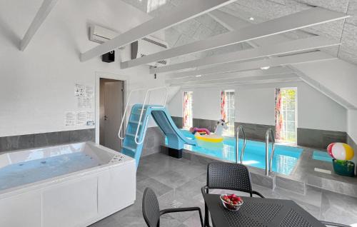 Klegod Strand House | Pet Friendly Home In Ringkøbing