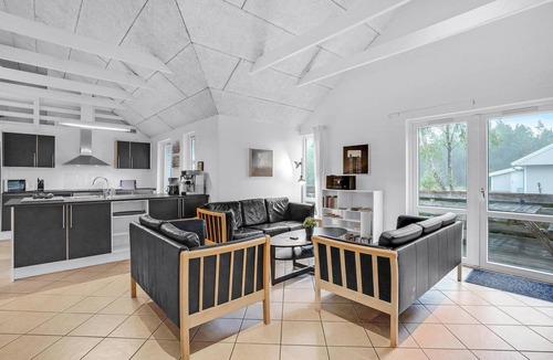 Sønderstrand House | Pet friendly home in Rømø with kitchen