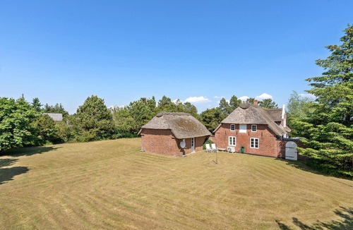 Kongsmark House | Pet friendly home in Rømø with kitchen