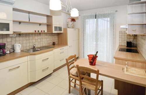 Salazac House | Pet friendly home in Salazac with sauna