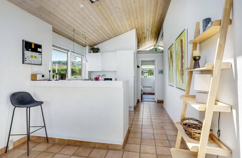 Grønninghoved Strand House | Pet friendly home in Sjølund with sauna