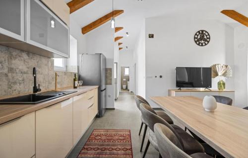 Bribir House | Pet Friendly Home In Skradin
