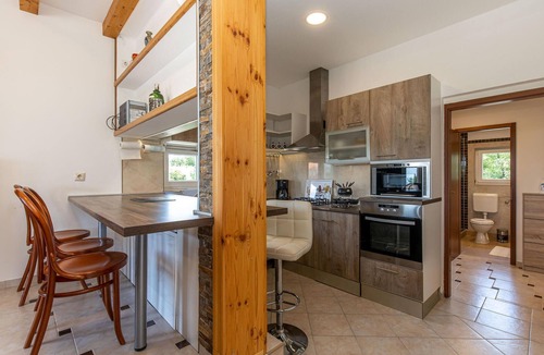 Smrika House | Pet friendly home in Smrika
