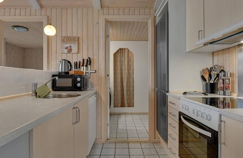 Mommark Strand House | Pet friendly home in Sydals with sauna