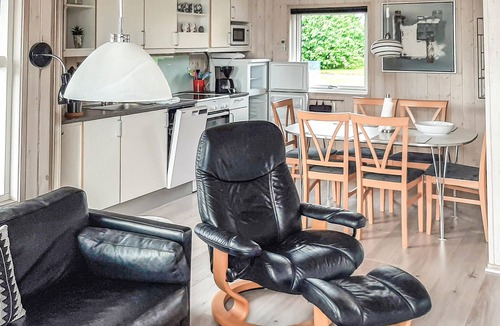 Mommark Strand House | Pet friendly home in Sydals with WiFi