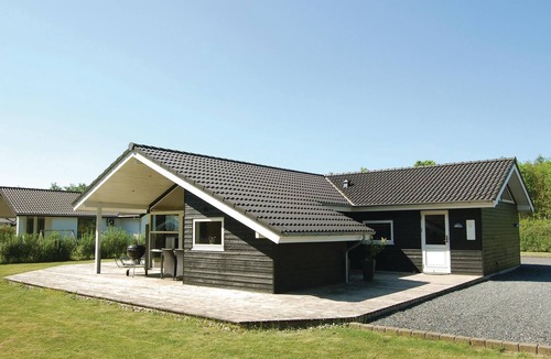 Arrild Ferieby House | Pet friendly home in Toftlund with sauna