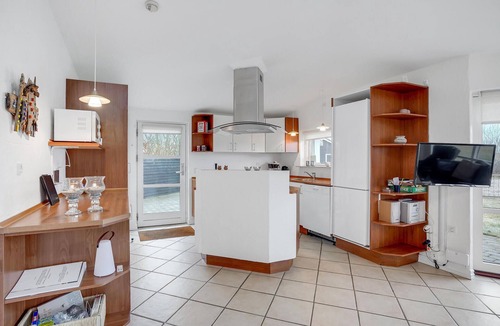 Skaven Strand House | Pet friendly home in Tarm with sauna