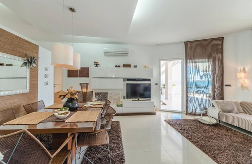 Kraj House | Pet friendly home in Tkon