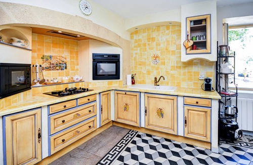 Baron House | Pet friendly home in Uzès