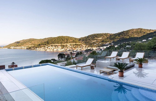 Vis House | Pet friendly home in Vis with sauna
