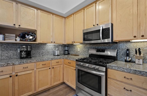 Truckee House | Pet-Friendly Home | King Suite, Games, Golf, Walk to Rec Center & Restaurants