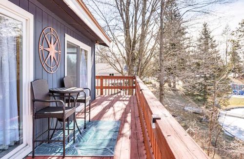Farwell House | Pet Friendly Home on Lake with Dock, Firepit and More!