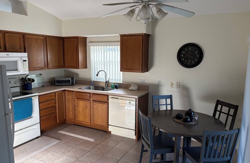 Mount Dora House | Pet-friendly home on quiet cul de sac