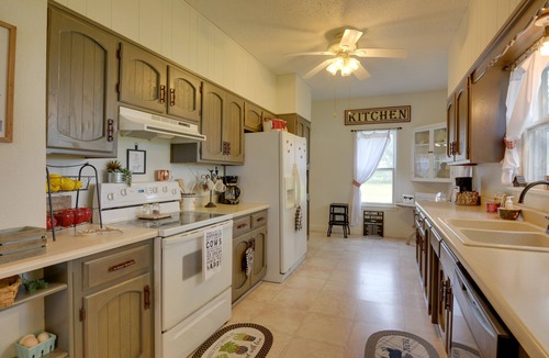 Sheldon House | Pet-Friendly Home: Patio & Yard in Sheldon