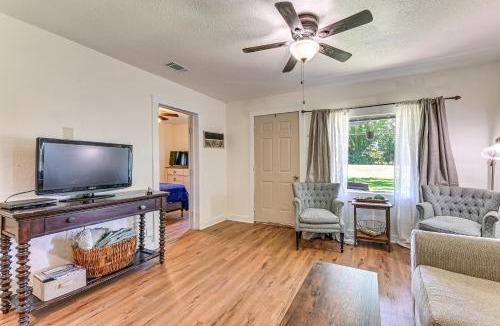 Aubrey House | Pet-Friendly Home w/1-Acre Yard in Aubrey