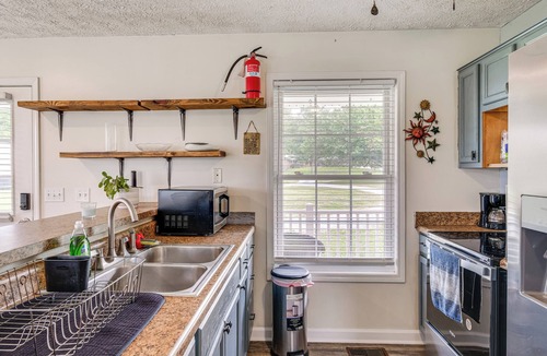 Redwood House | Pet-Friendly Home w/Fire Pit in Glade Hill!