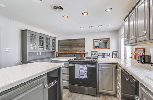 Crowell House | Pet Friendly Home w/Yard & Grill in Crowell!