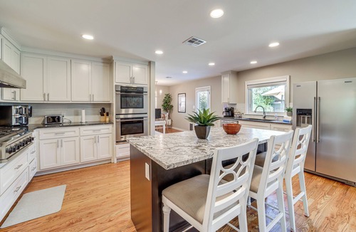 South Tulsa House | Pet-Friendly Home w/Yard: 8 Mi to Downtown Tulsa!