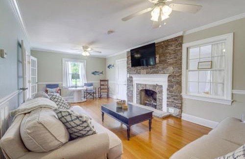 Cape Charles House | Pet-Friendly Home with Gazebo Minutes to Beach!