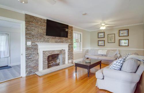 Cape Charles House | Pet-Friendly Home with Gazebo Minutes to Beach!