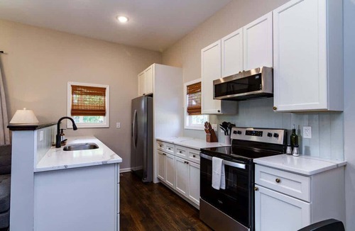Southwest Raleigh House | Pet-Friendly Home with Fenced Yard