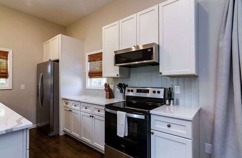 Southwest Raleigh House | Pet-Friendly Home with Fenced Yard