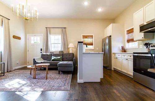 Southwest Raleigh House | Pet-Friendly Home with Fenced Yard