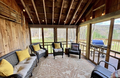 Sandgate House | Pet friendly home with Breathtaking views