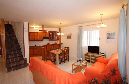 Riumar Cottage | Pet-Friendly House with Private Pool Near the Beach, Free WiFi, Optional A/C, Dog-Friendly Beach