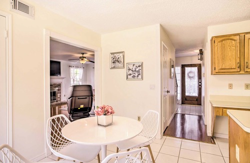 Mission Bend House | Pet-Friendly Houston Rental w/Private Patio!