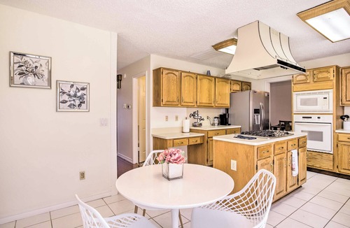 Mission Bend House | Pet-Friendly Houston Rental w/Private Patio!