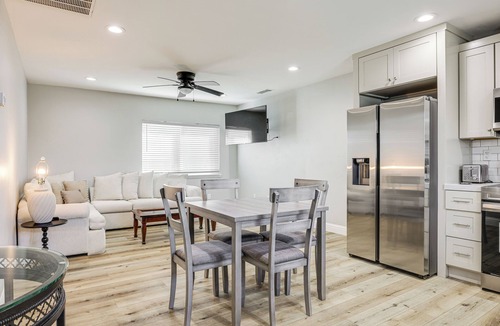 Hughson House | Pet-Friendly Hughson Getaway, 9 Mi to Modesto!