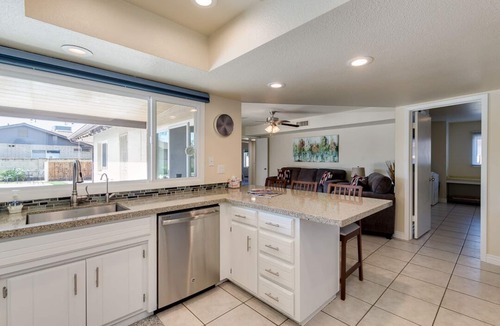 Tempe House | PET FRIENDLY IN QUIET NEIGHBORHOOD!