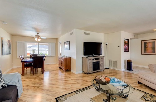 Tempe House | PET FRIENDLY IN QUIET NEIGHBORHOOD!