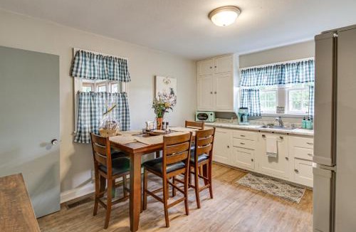 Cushing House | Pet Friendly Lake Alexander Home with Dock!