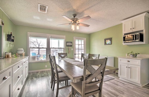 Tow House | Pet-Friendly Lake Buchanan Retreat w/Fire Pit!