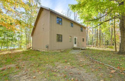 Michaywe House | Pet-friendly Lakefront Home w/Dock & Grill!