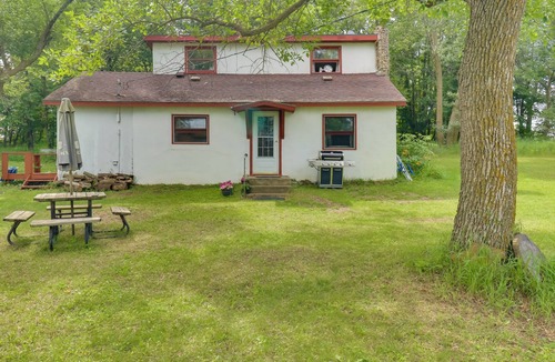 Vergas Cabin | Pet-Friendly Lakeside Cabin w/Dock & Fire Pit