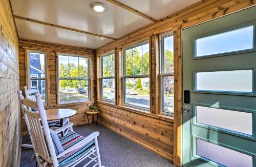 Southwest Minneapolis House | Pet-Friendly Minneapolis Home ~ 6 Mi to Dtwn!
