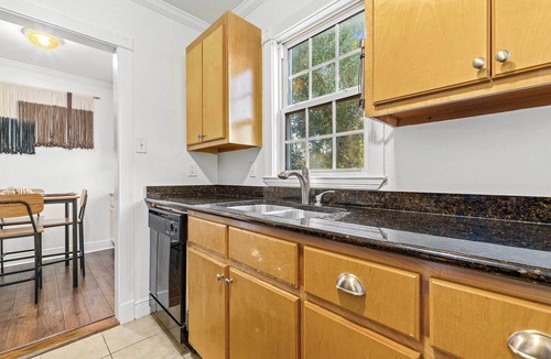 Mobile Condo | Pet-Friendly Mobile Condo ~ 4 Mi to Downtown!