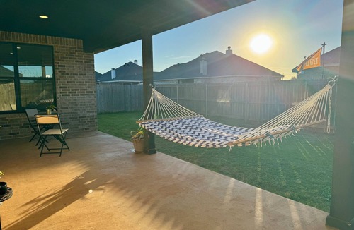 Abilene House | Pet friendly modern home in Abilene - near State Park and lakes