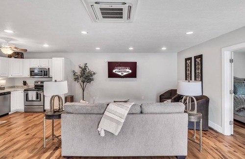 Starkville House | Pet Friendly | Newly Updated
