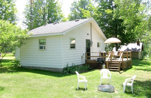 Copemish Cottage | Pet Friendly - No Cleaning Fee - Centrally Located Within Lower Northwest Mich.